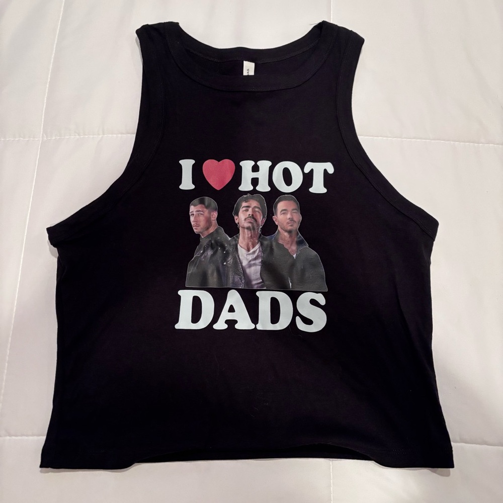 Jonas Brothers Black 'I Love Hot Dads' Graphic Tank Top